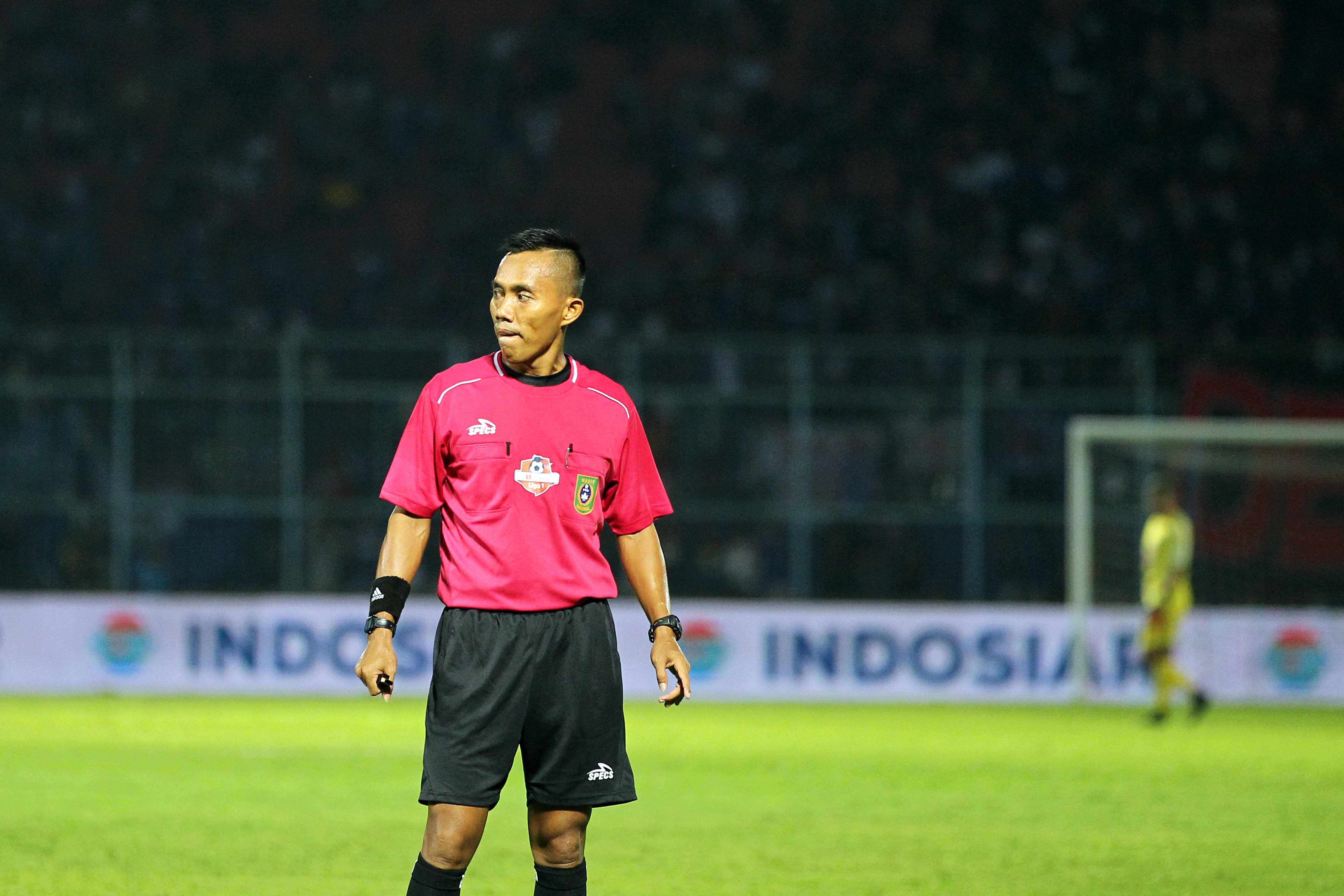 Dua Pelatih Kompak Kritik Wasit